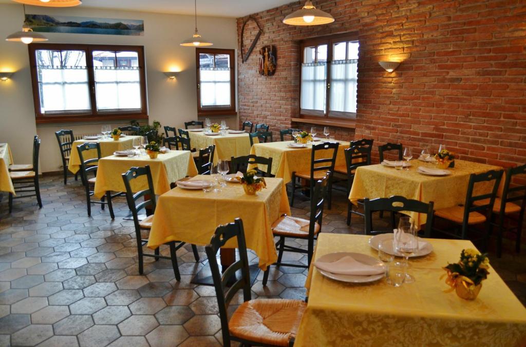 Hotel Locanda Le Tre Oche Molina di Ledro Exterior foto